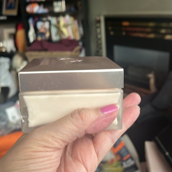 Chanel Gabrielle Body Cream 150g.(5 oz).  New! - Picture 2 of 5